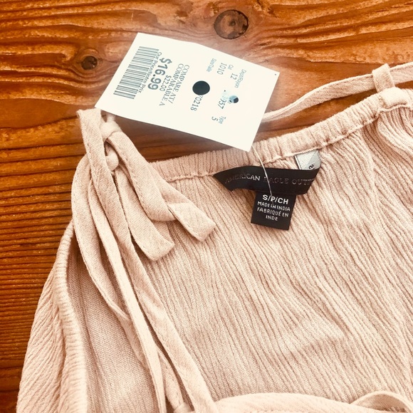 Cute pink top - Picture 5 of 6